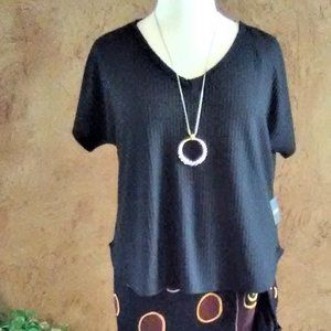 EDDIE BAUER TOP  NWT  SIZE L